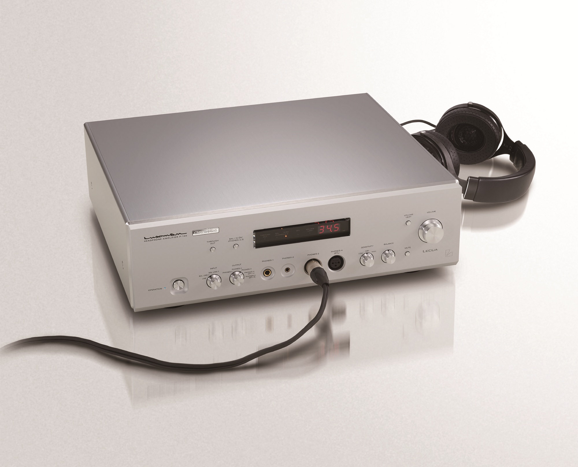 Front Luxman P-100 CENTENNIAL