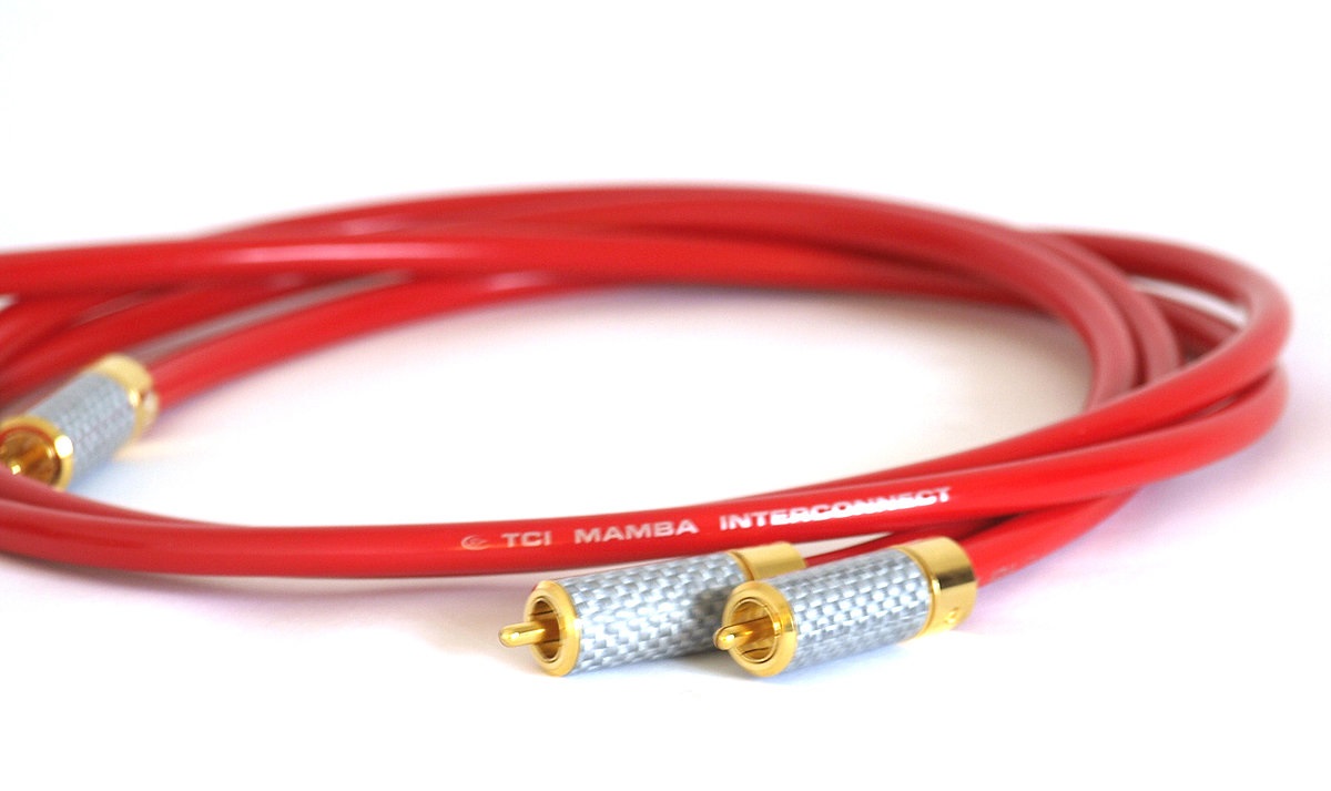 Front TCI Mamba True - Plug RCA 0.6m