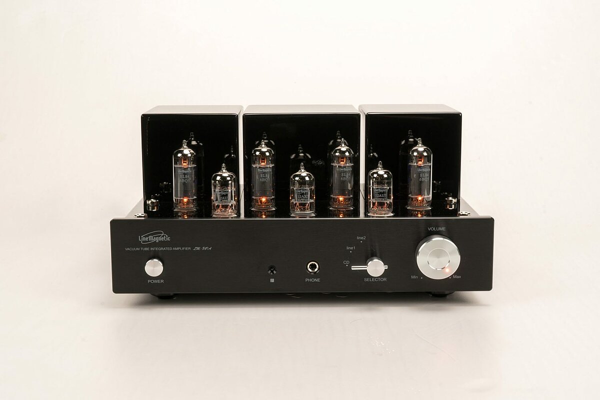 Line Magnetic LM-84 IA black Line Magnetic LM-84 IA black