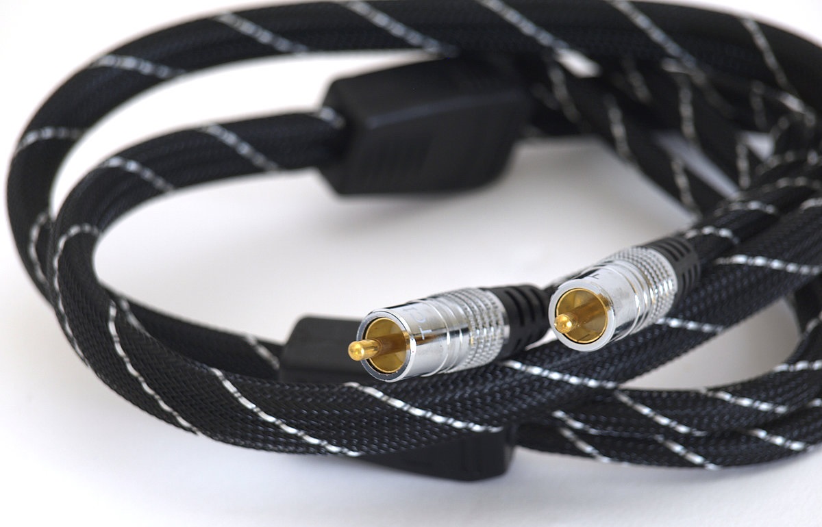 Front TCI Asp RCA - RCA 1m