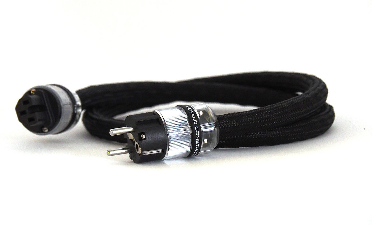 TCI True Colours Industries TCI Herald Constrictor IEC Power Lead Schuko