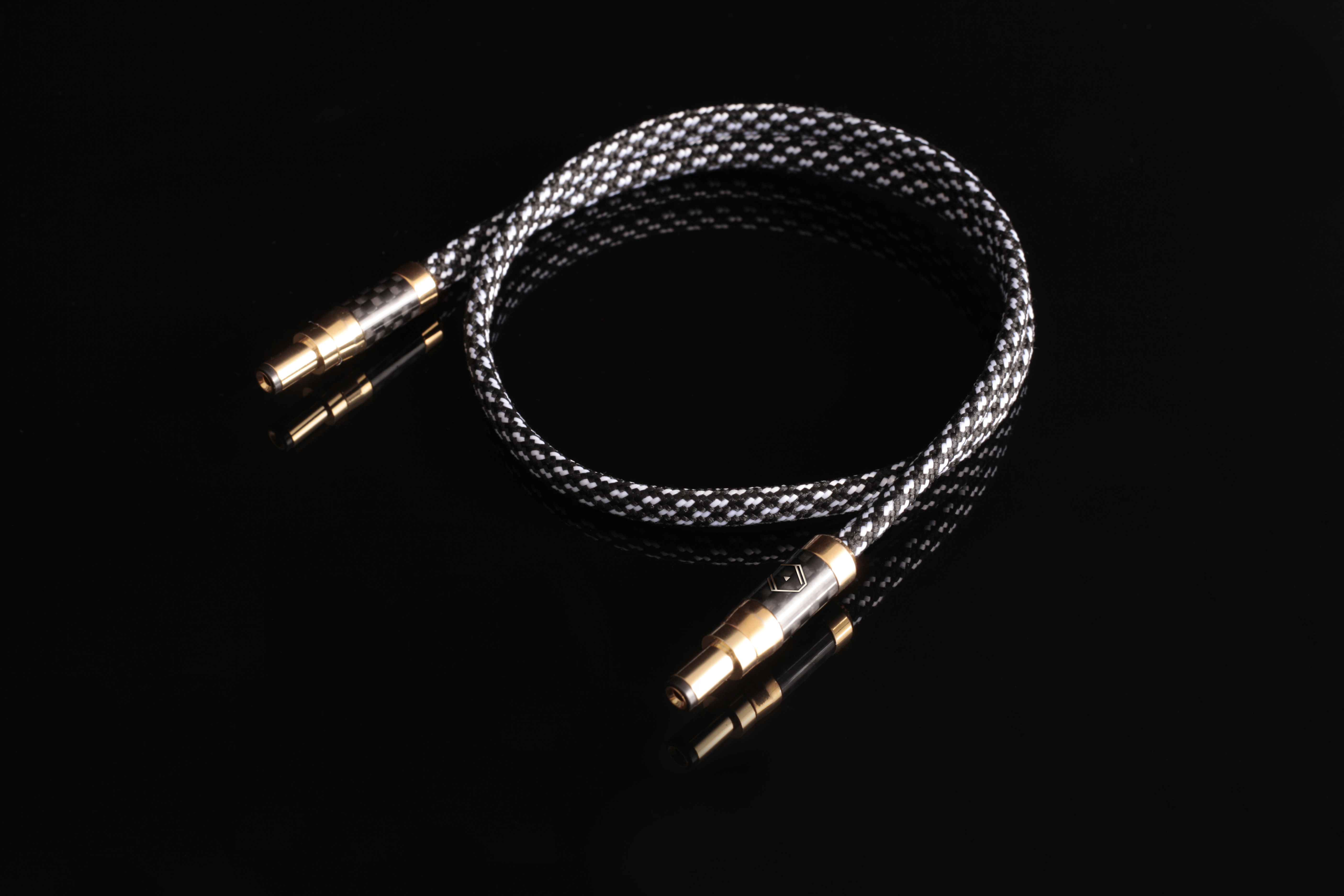 Kabel Silent Angel Bastei DC Kabel Silber/Kupfer 20cm 12V